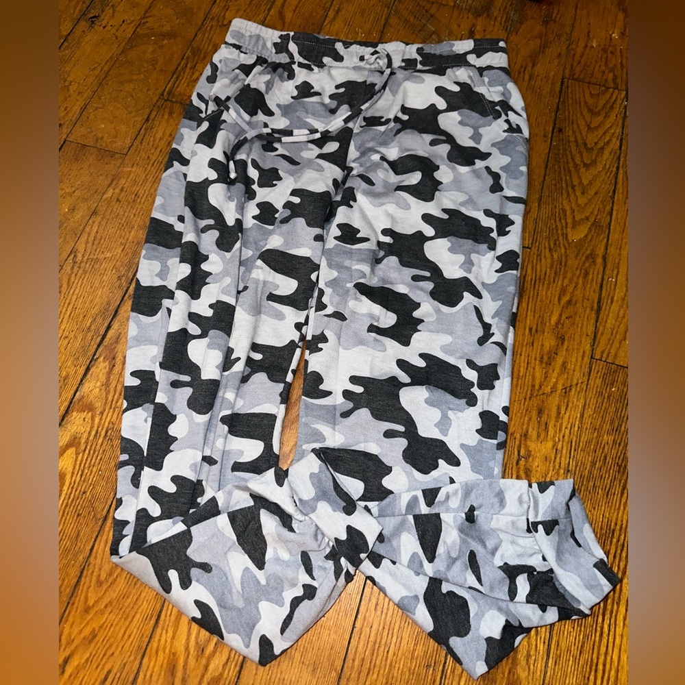 Camo joggers